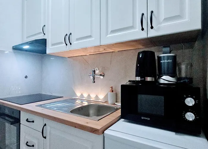 Secret Ingridients Διαμέρισμα Πούλα